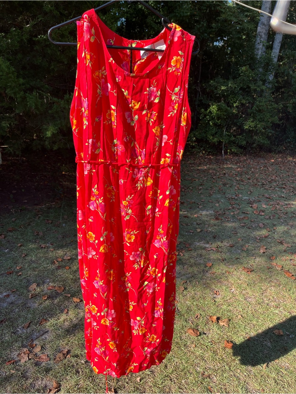 Vintage Rayon Red Floral Sleeveless Dress